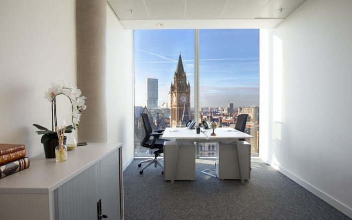 Example office space in the i2 Brown Street business centre