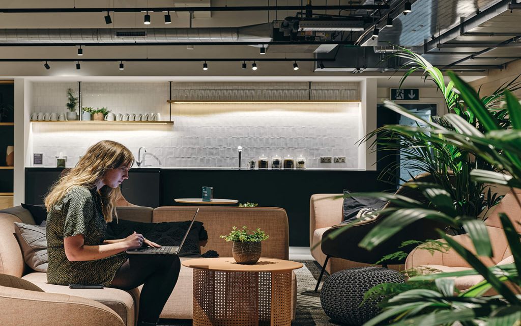Spring Gardens, Manchester City Centre, M2 3AW