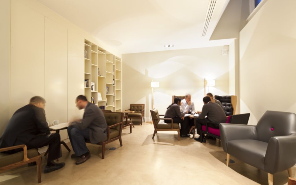 29 Warnford Court, Bank, EC2N 2AT