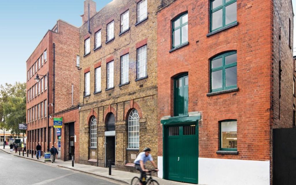 124 Cornwall Road, Waterloo, SE1 8TQ