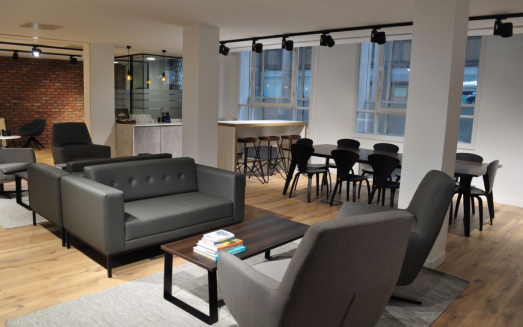 32 Threadneedle Street, Bank, EC2R 8AY