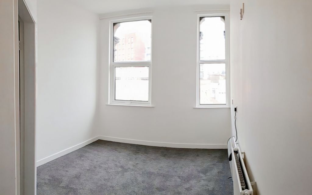 187-189 Chapel Street , Salford, M3 5EQ