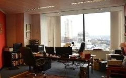 Throgmorton Street, Bank, EC2R 7HJ