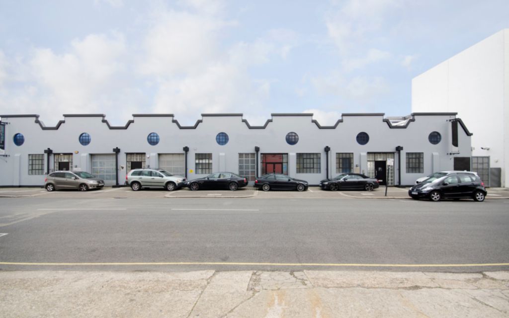 Power Road, Gunnersbury, W4 5PY