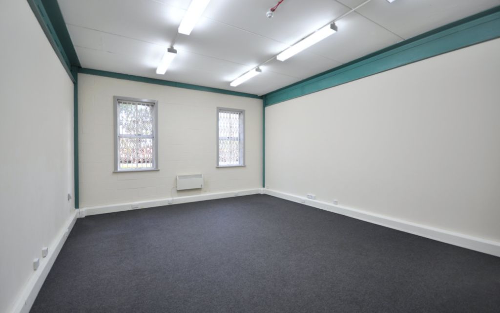Barlby Road, Kensal Green, W10 6BN