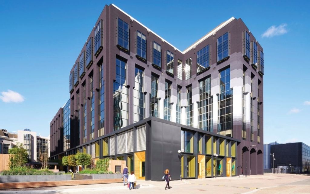 Clove Crescent , Blackwall, E14 2BE
