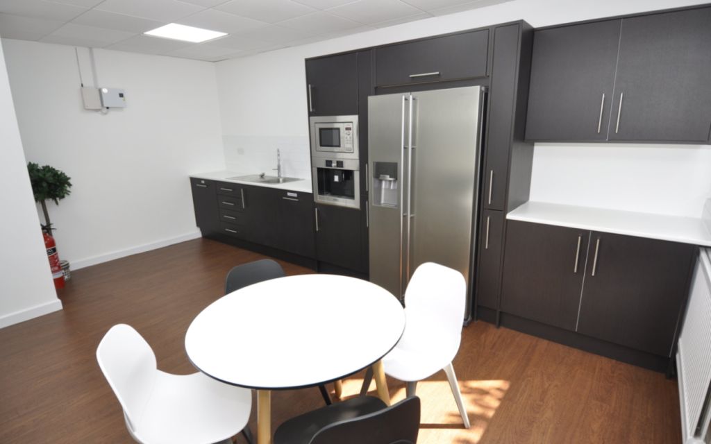 Mostyn Road, Llannerch-y-Mor, CH8 9DQ