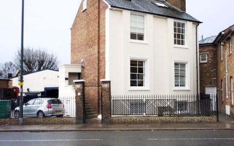 33 Lower Richmond Road, Mortlake, SW14 7EZ