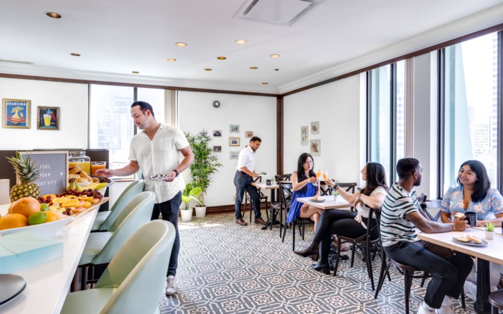 212 King Street West, M5H 1K5