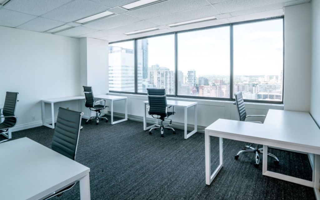 180 Dundas Street West, 25th Floor, M5G 1Z8