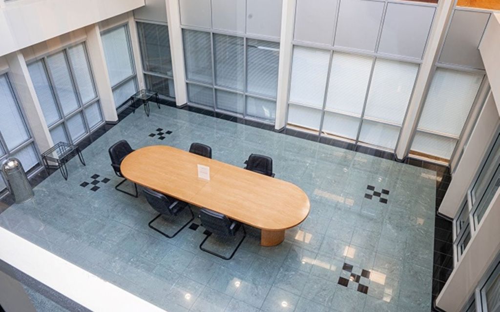 970 Burrard Street, V6Z 2S1