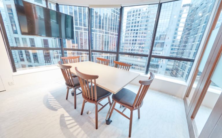 L20 Silver Fortune Plaza, 1 Wellington Street, HK