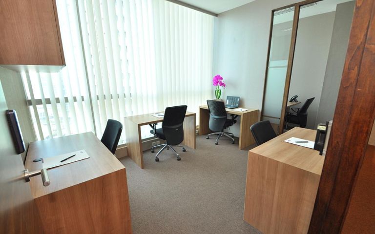 OFFICE 8, Level 18-A, Jl. Jend Sudirman Kav. 52-53, 12190