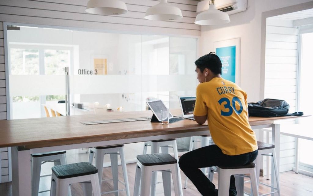 EV Hive Satellite, Jl. Tulodong Atas No.28, RT.6/RW.3, Senayan, Kby. Baru, 12190