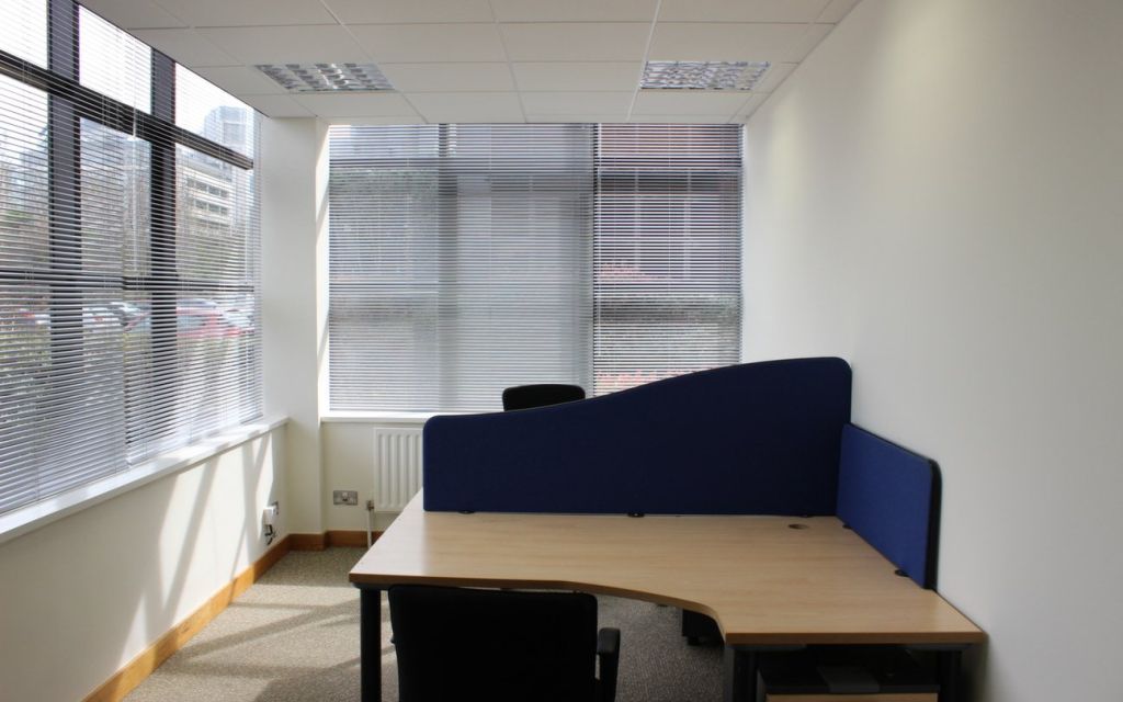 4/5 Burton Hall Road, Sandyford, Dublin 18
