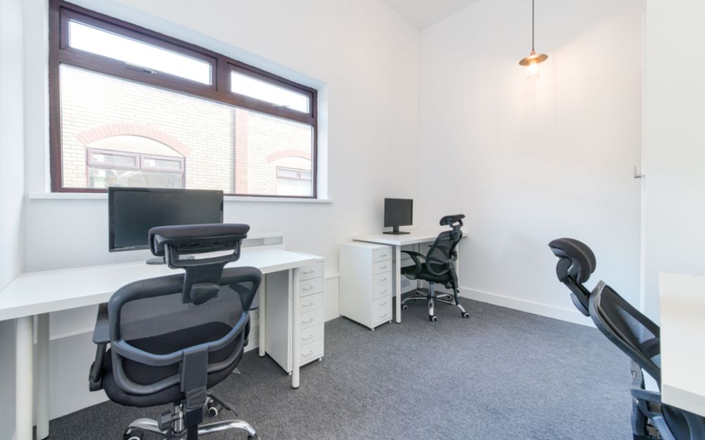 6 Fern Road, D18