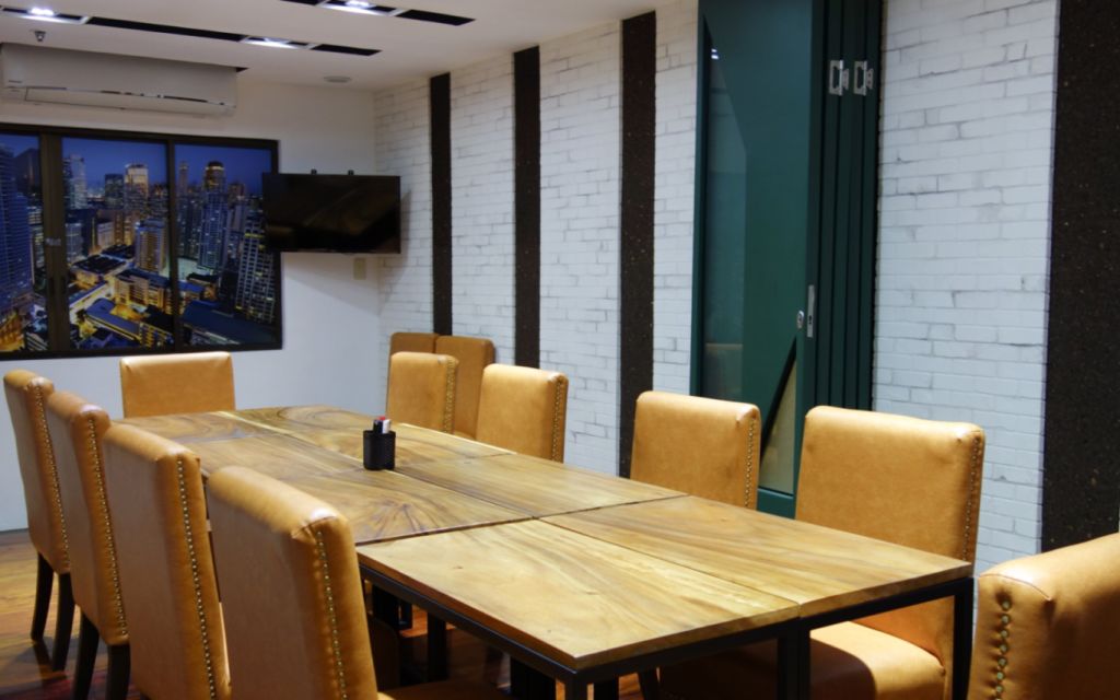 8C, 8th Flr., The Valero Tower, 122 Valero Street, Salcedo Village, Bel-air, 1227