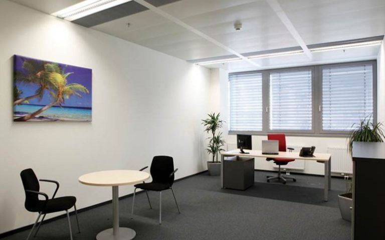 1 Tresnjinog Cveta Street, New Belgrade, 11070
