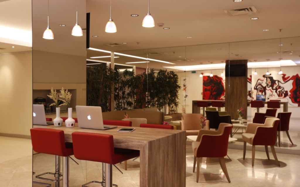 Buyukdere Ave, Ecza Street, No:4, Levant, 34394