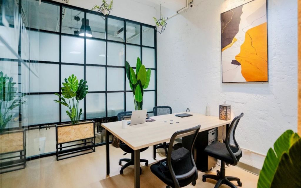 No.24 Nanyang Street, 2F, 100