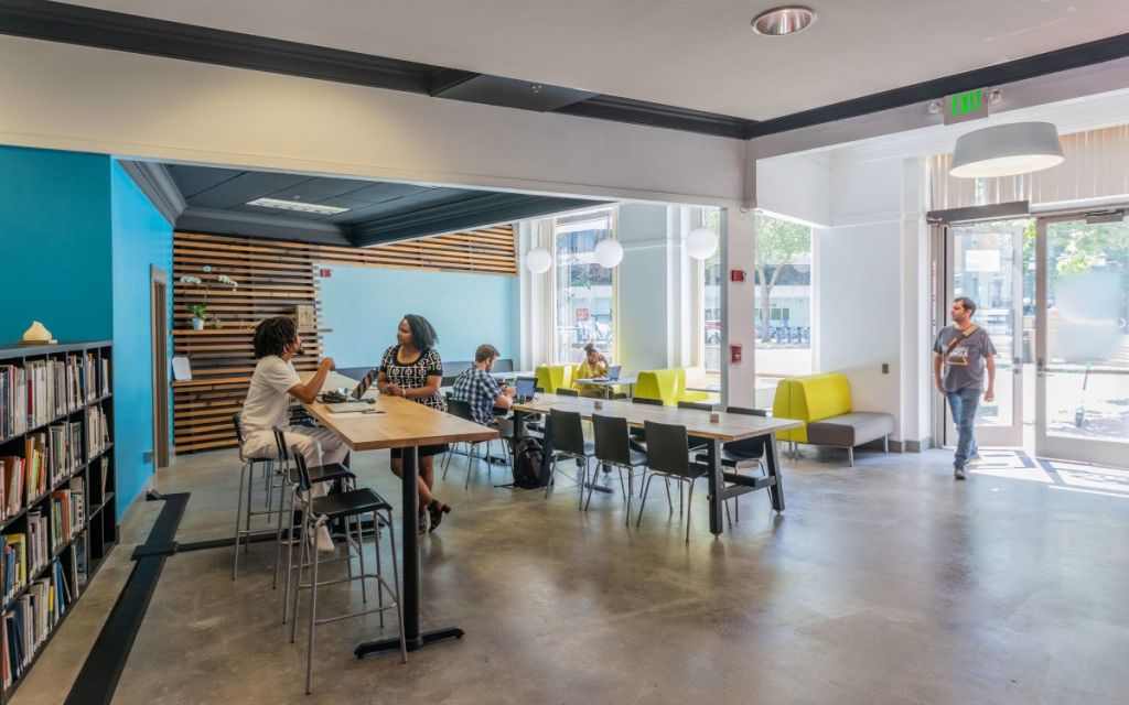 1423 Broadway, 94612