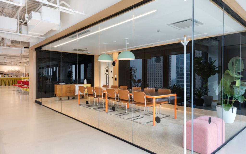 330 North Wabash, 60654