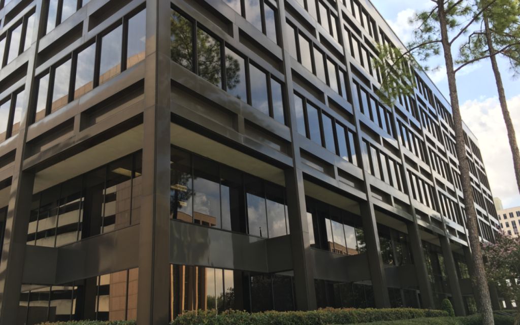 1717 Saint James, Suite 110, 77056