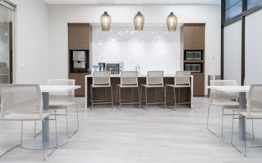 3120 Southwest Freeway, 77098