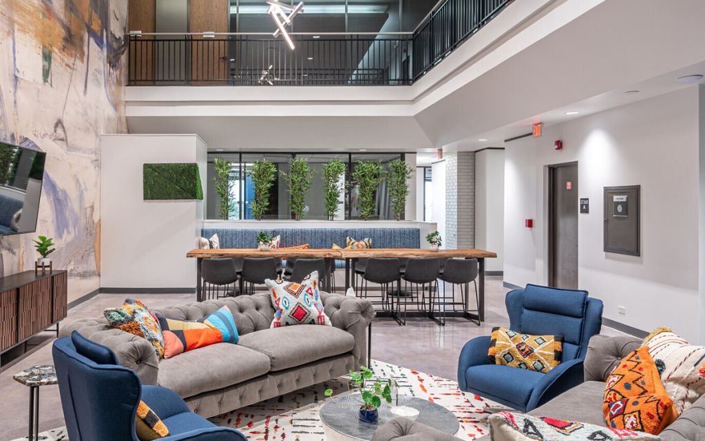 5373 W. Alabama St., Floor 4, 77056
